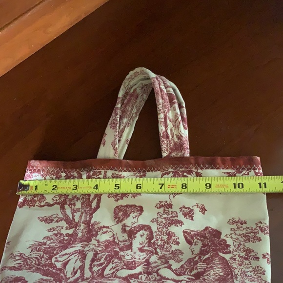 Red Toile Fabric small bucket bag - Picture 10 of 12